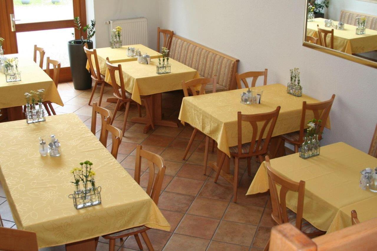 Hotel Gaestehaus Theresia Garni Muhlheim an der Donau 외부 사진